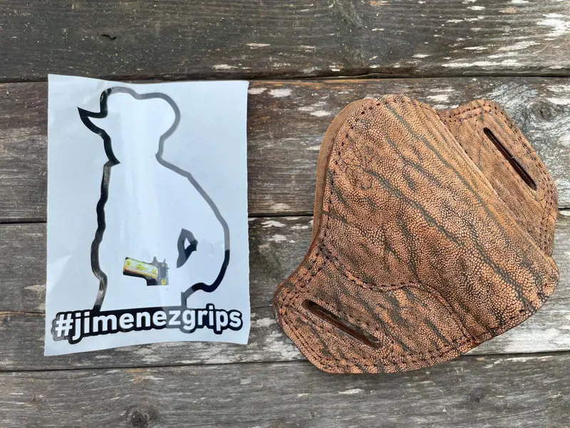 Ambidextrous Elephant-Themed Holster – Right-Hand Carry 1