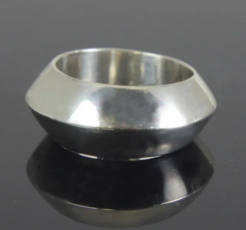 Angled-Edge Sterling Silver Ring – Size 7 1
