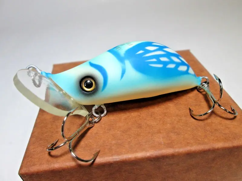 Arcadia Reef Blow Sniper Wooden Topwater Fishing Lure – Albino Semi-Cicada Finish 1