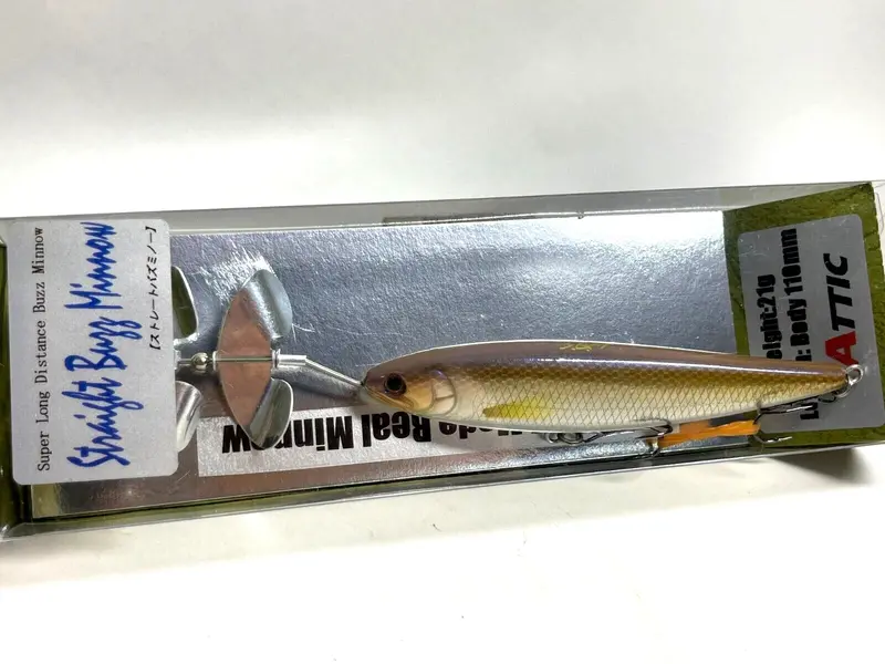 Attic Straight Buzz Minnow 110 Topwater Lure – Wakasagi Pattern 1