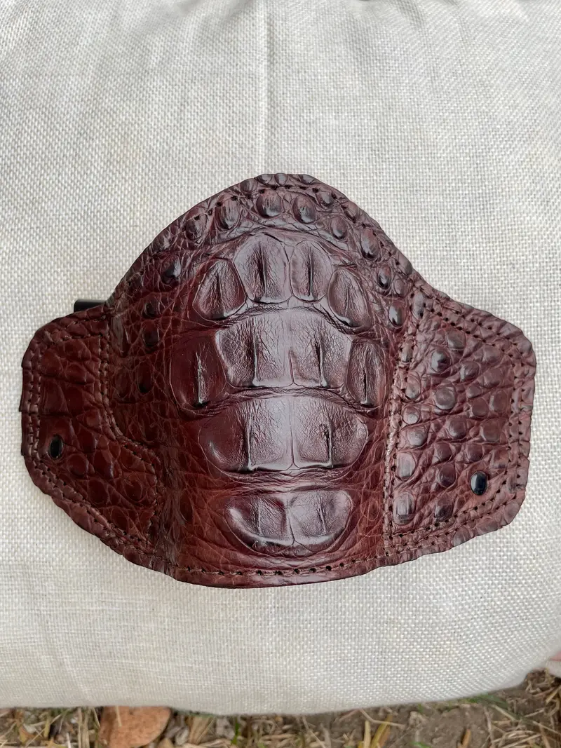 Authentic Crocodile Texture Full-Size Clips 1