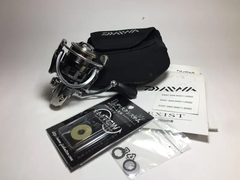 Daiwa 2012 Exist 2004 Saltwater Spinning Reel – Mtcw Light Game Drag System 1