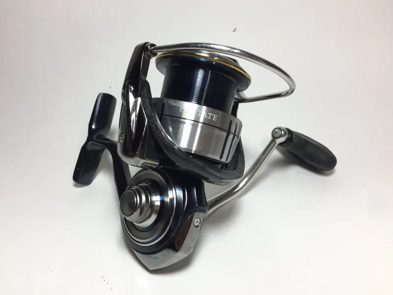 Daiwa 2019 Certate Lt4000-Cxh Lightweight Spinning Reel 1