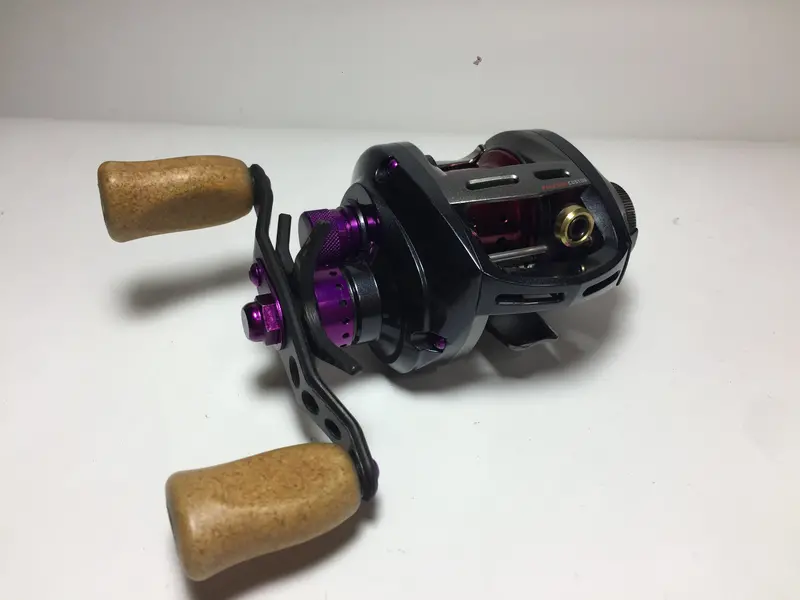 Daiwa Alphas 105H Finesse Custom Bait Finesse Casting Reel 1