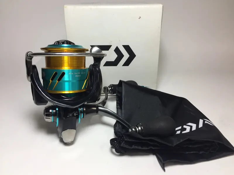 Daiwa Emeraldas Mx 2508Pe-Dh Spinning Reel (2017) 1