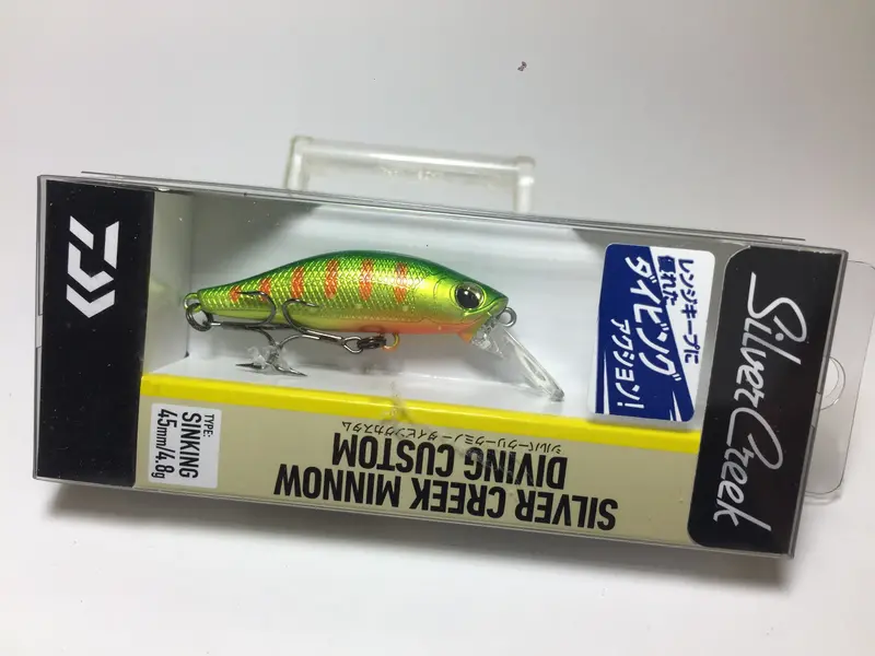 Daiwa Silver Creek Minnow Diving Custom 45S – Green Gold Iwana Color 1
