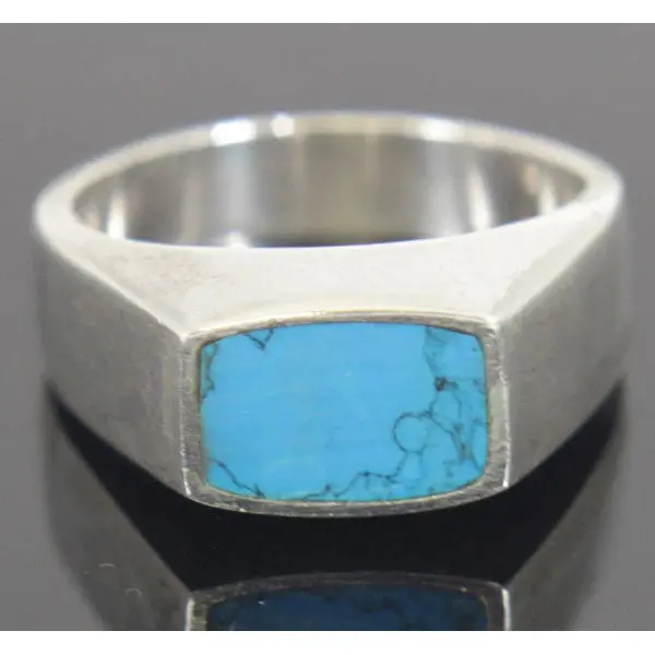 Elegant Sterling Silver Turquoise Ring – Size 11.5 1