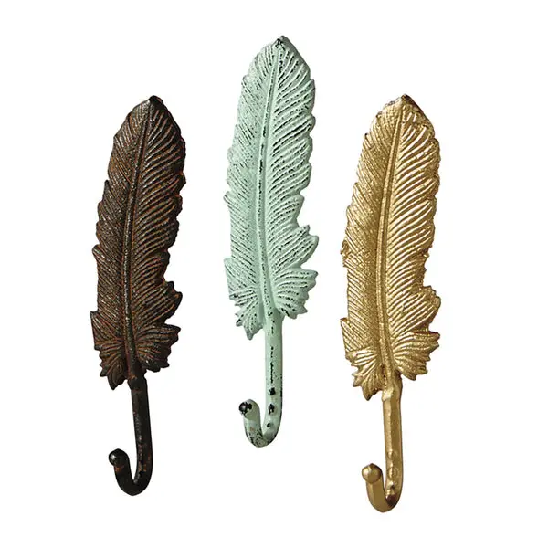 Feather-Inspired Wall Hook – Boho-Chic Hanging Accessory 1