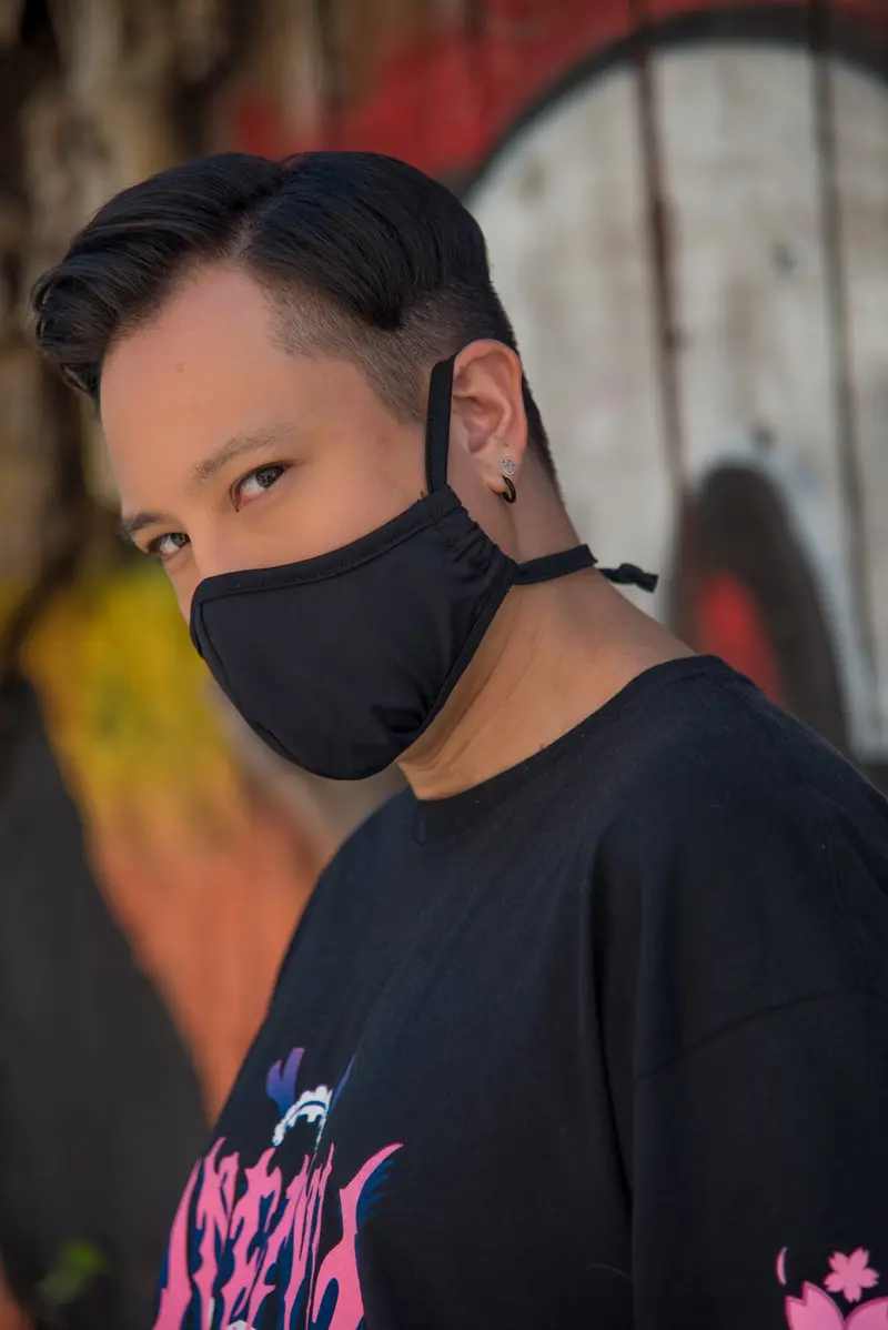 Heavy-Duty Performance Stretch Mask – Premium Fit & Breathability 1