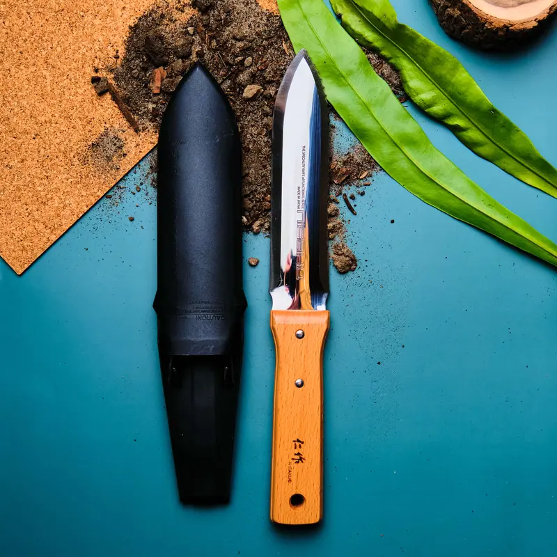 Hori Hori Japanese Garden Knife With Reinforced Sheath 1
