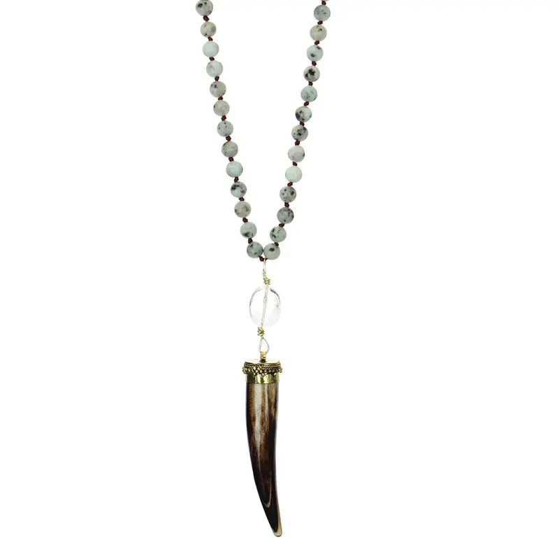 Horn-Shaped Gemstone Pendant Necklace 1