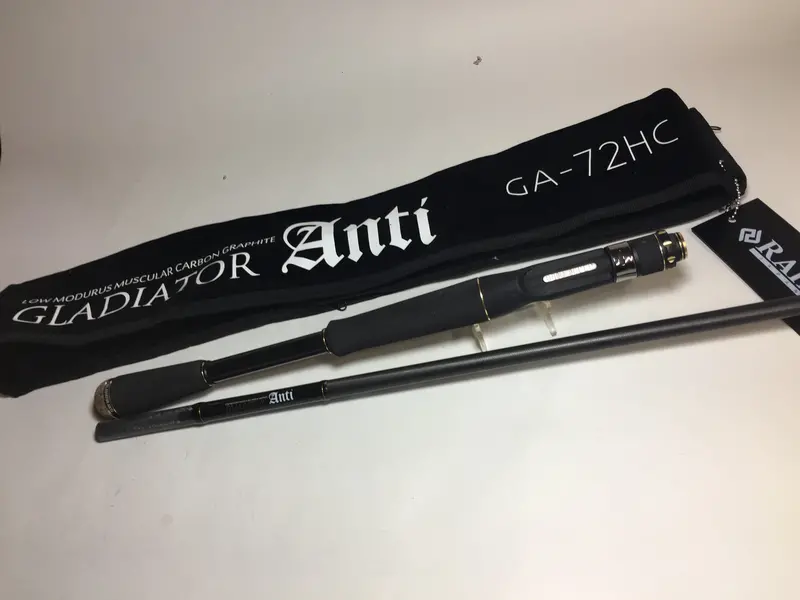Raid Japan Gladiator Anti Ga-72Hc – Heavy-Duty Baitcasting Rod 1