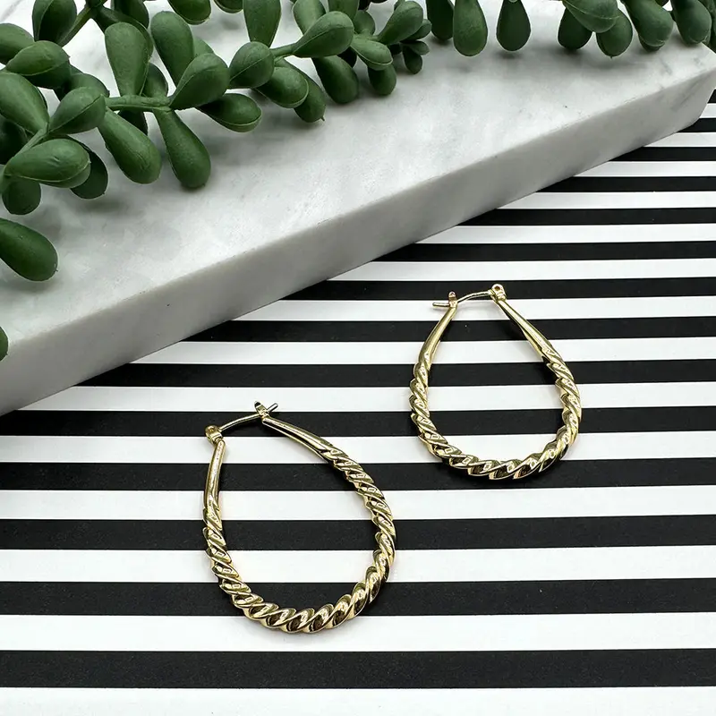 Richmond Twist Hoop Earrings – Medium Gauge 1