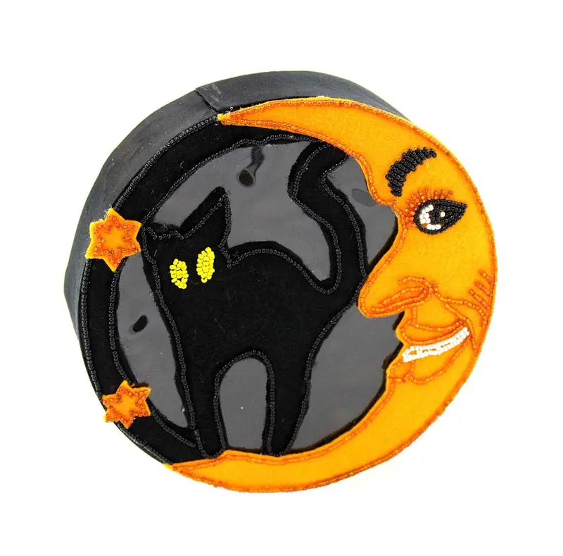 Spooky Cat Halloween Gift Box With Festive Design 1
