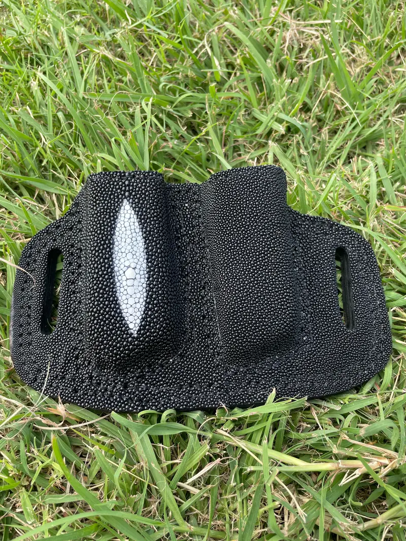 Stingray/Manta Ray Magazine Holster For Pistols 1