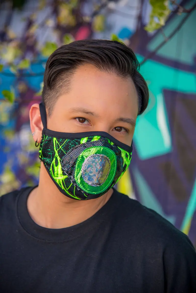 Tailored Eyeball Mask – Artistic Theatrical Face Covering 1