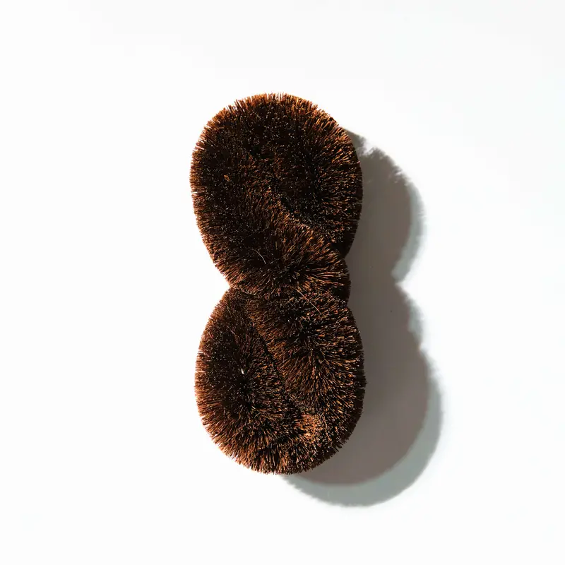Takada Tawashi Twist-Handle Scrub Brush 1