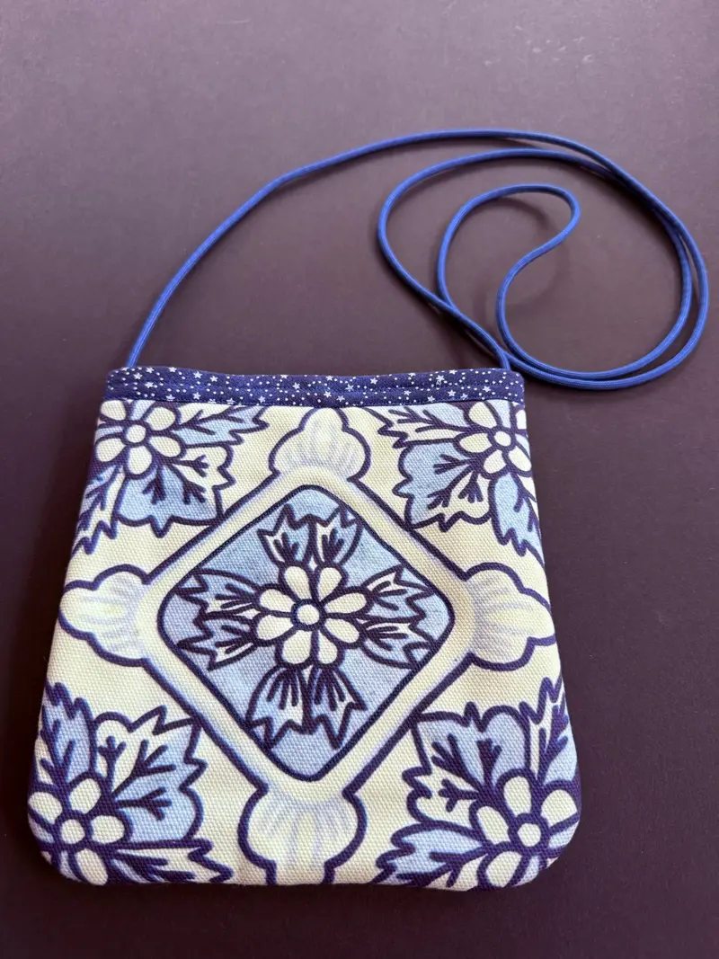 Talavera Tile Print Carry Bag – Reusable Storage Tote 1