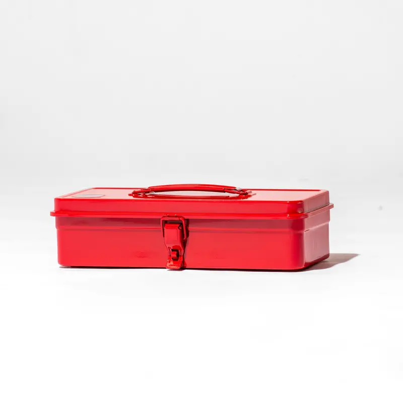 Toyo T-320 R Red Trunk-Style Toolbox 1