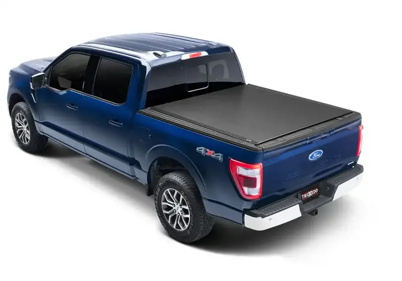 Truxedo Lo Pro Qt Soft Roll-Up Tonneau Cover – Black, Fits 2017–2023 Ford F-250/F-350/F-450 (8' Bed) 1